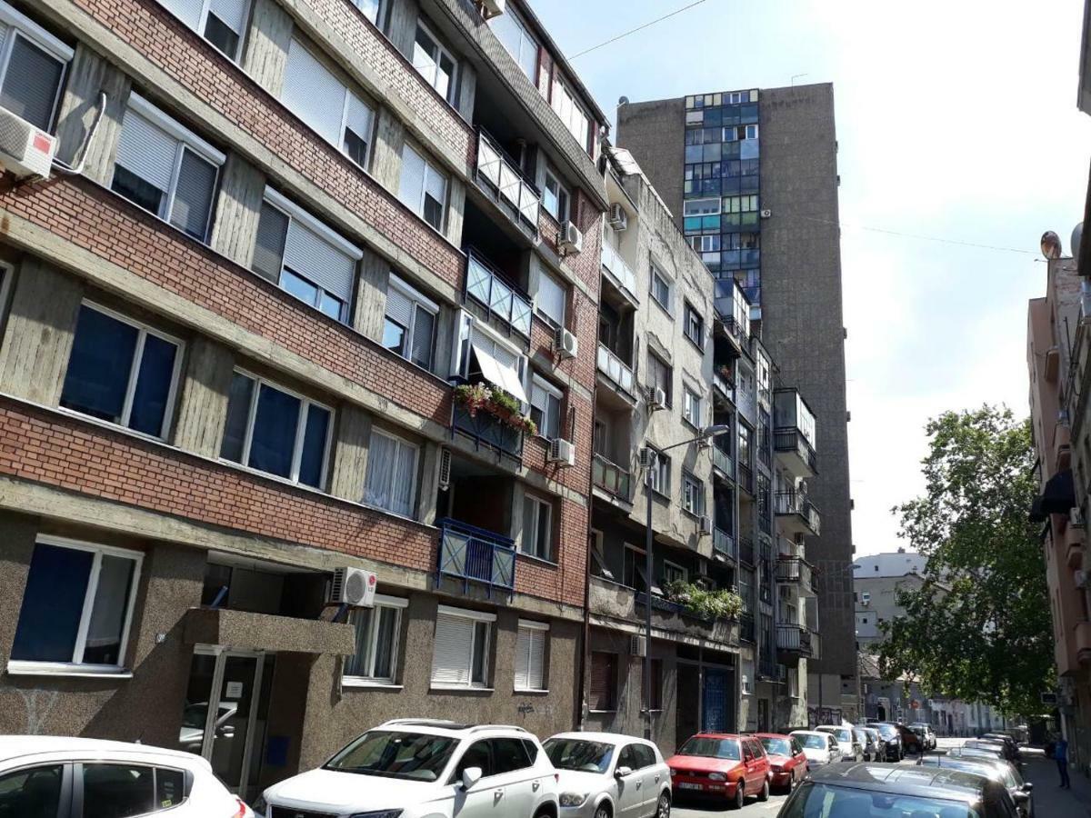 Sweet Yellow Apartment Βελιγράδι Εξωτερικό φωτογραφία
